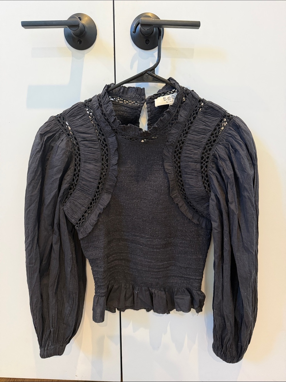 SEA NY  Black Ruffled Long-Sleeve Blouse